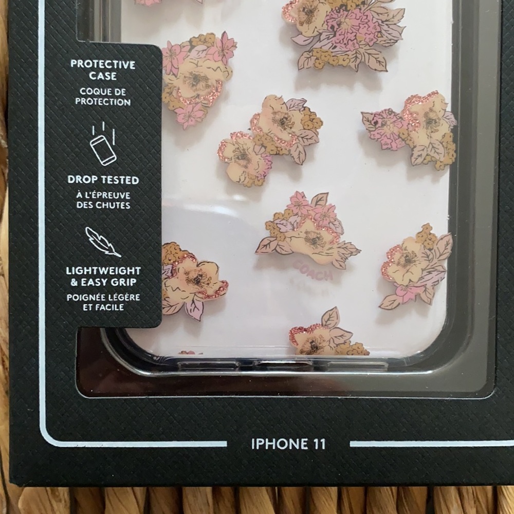 NWT! Coach IPHONE 11 Phone Case - Picture 2 of 6